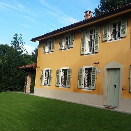 Вілла Cascina Rollone Rocchetta Tanaro Екстер'єр фото